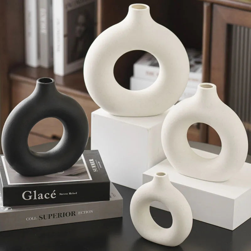 Minimalist Donut Vase